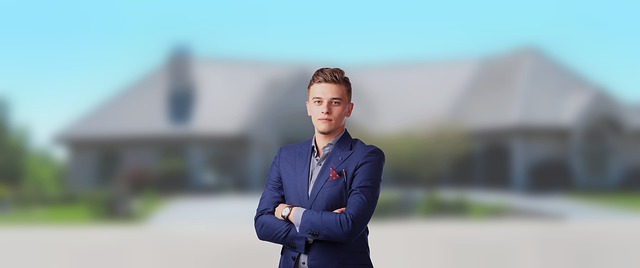 agent hypoteční společnosti